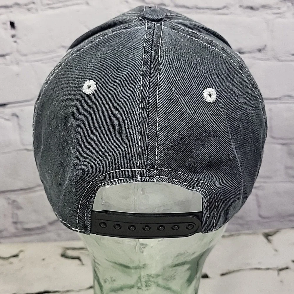 Whiskey Makes Me Frisky‎ Cowgirl Hardware Hat Womens Gray Snapback Ball Cap